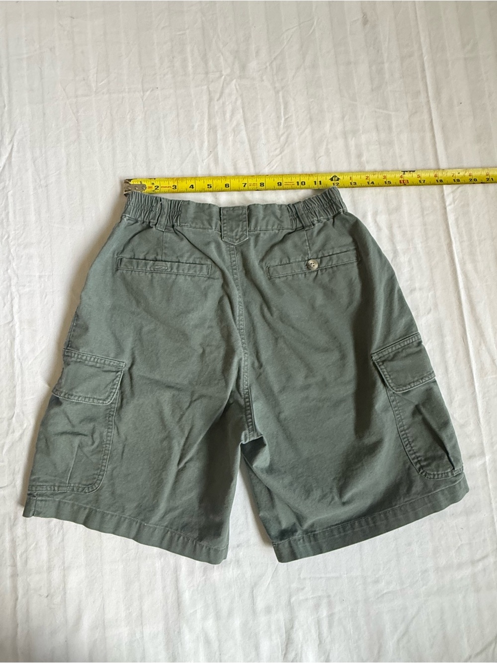 Vintage Columbia Gorpcore Cotton Cargo Shorts Women's Size 6 Sage Green Granola - Picture 2 of 7